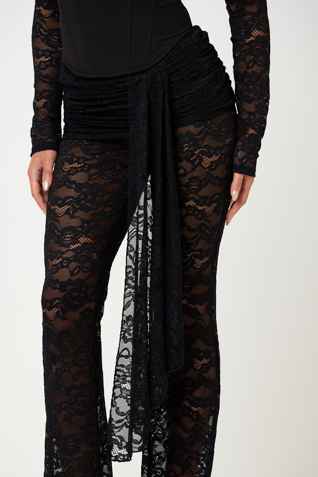 The amara lace trouser - black