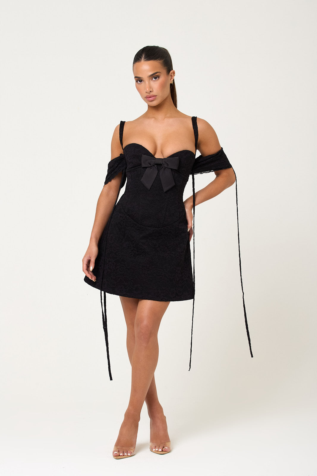 The isla mini - black lace