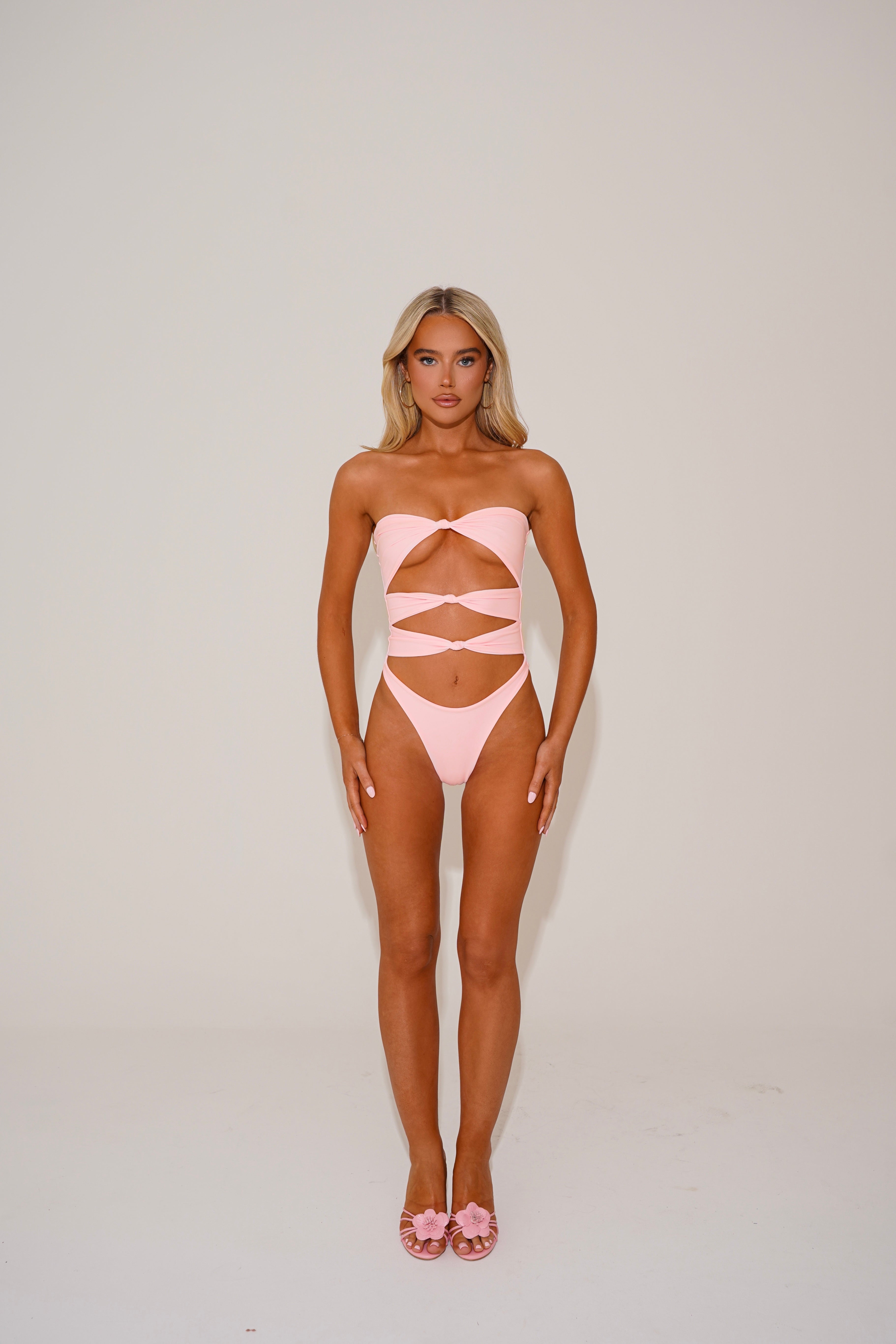 The knot swimsuit - milkshake pink