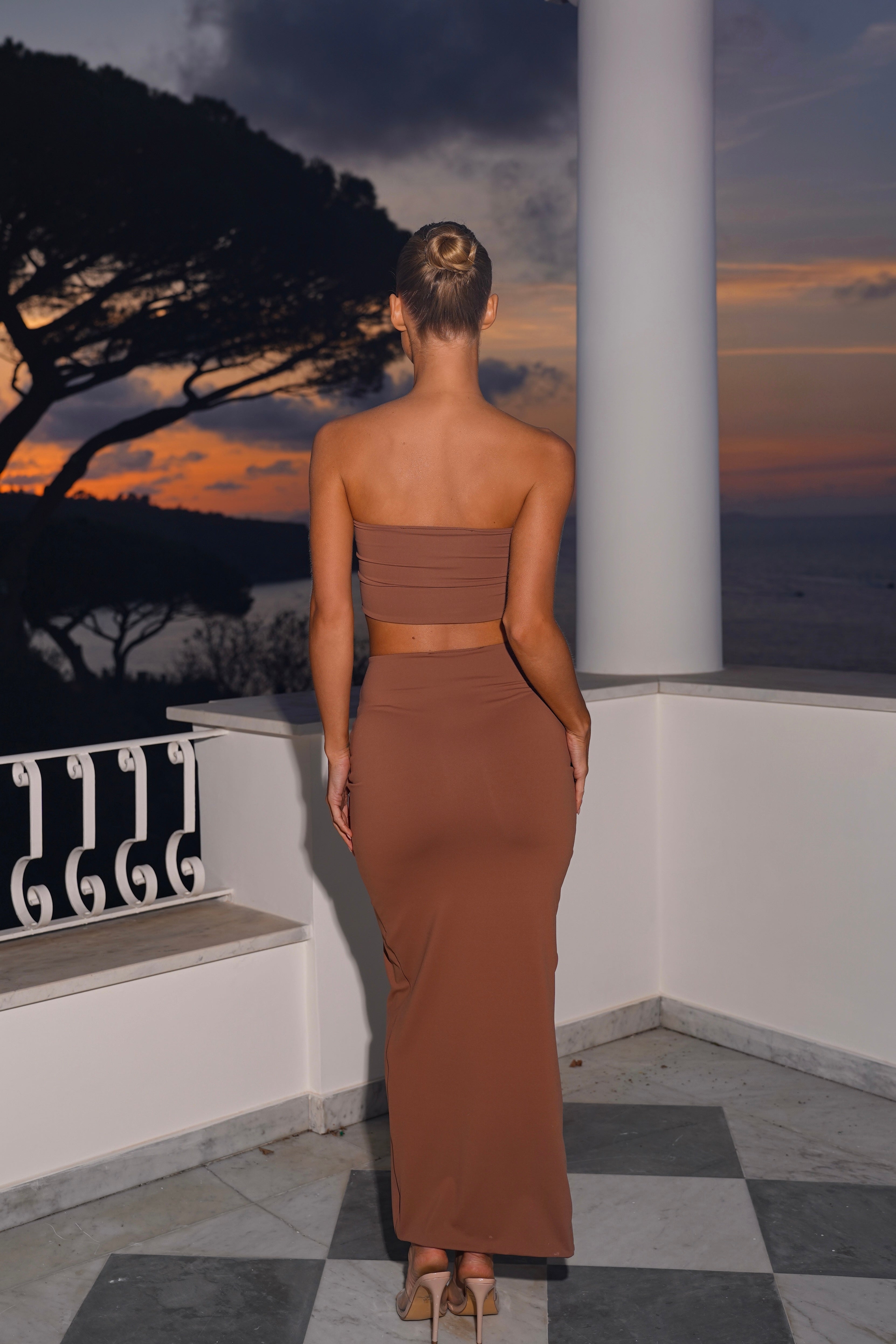 The twist bandeau top - chocolate