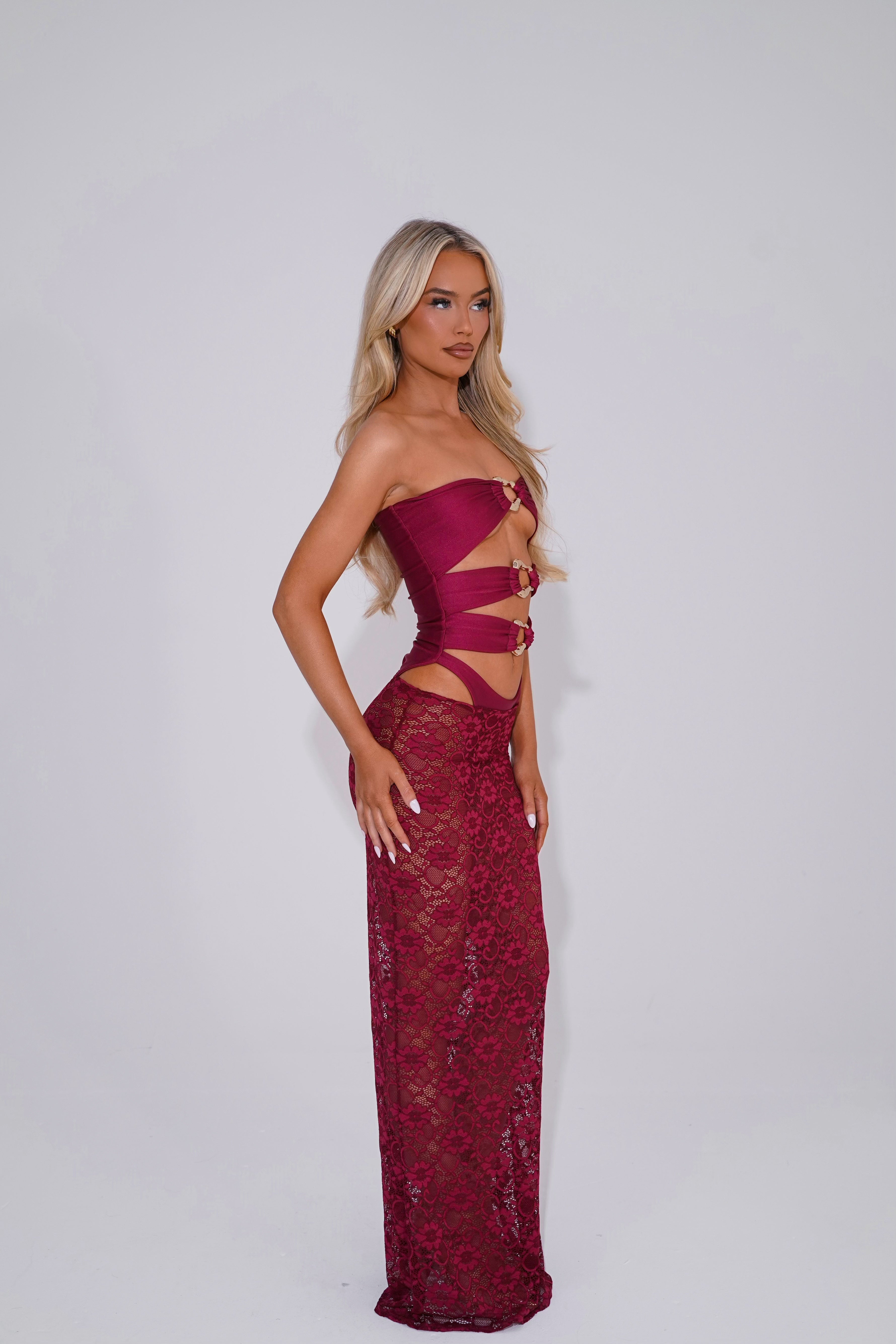 The lace maxi skirt - wine