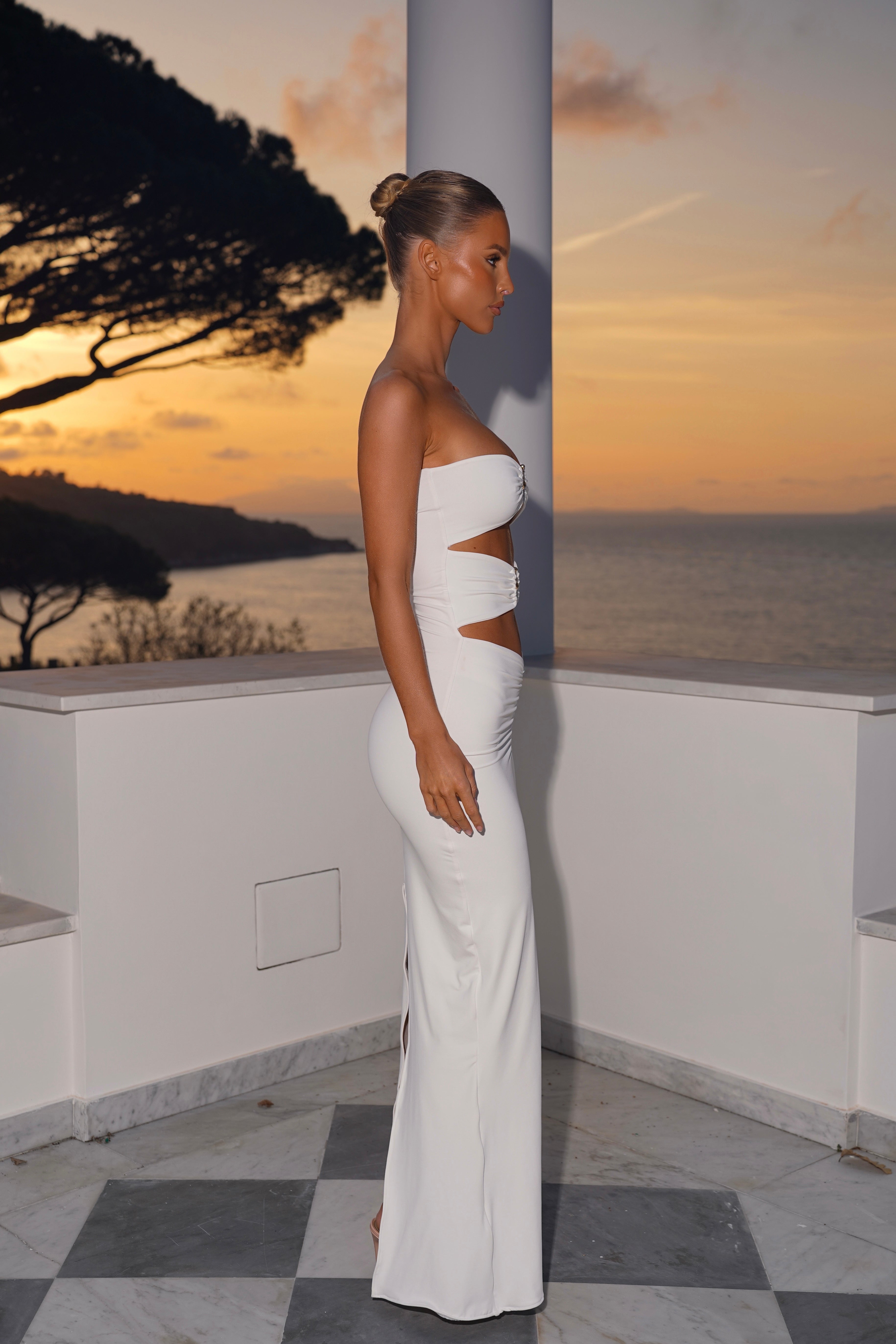 The O ring dress - white