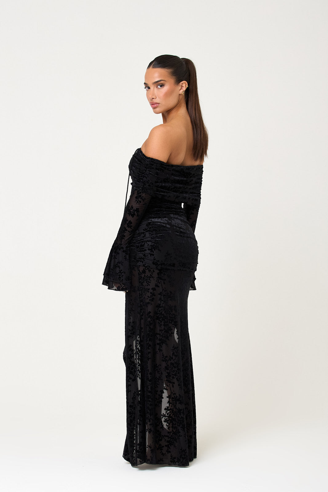 The devore maxi - black