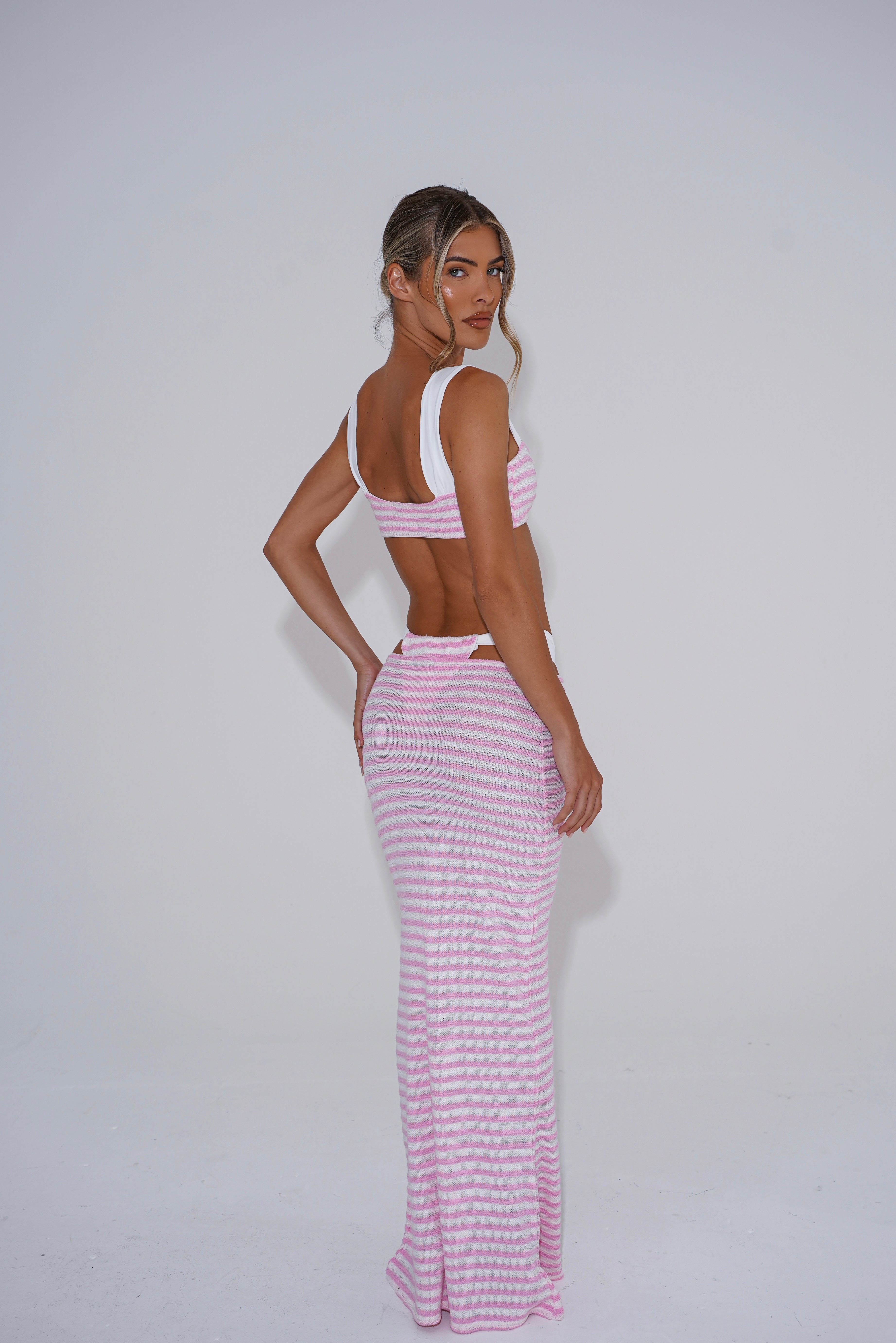 The crochet maxi skirt - strawberry sorbet