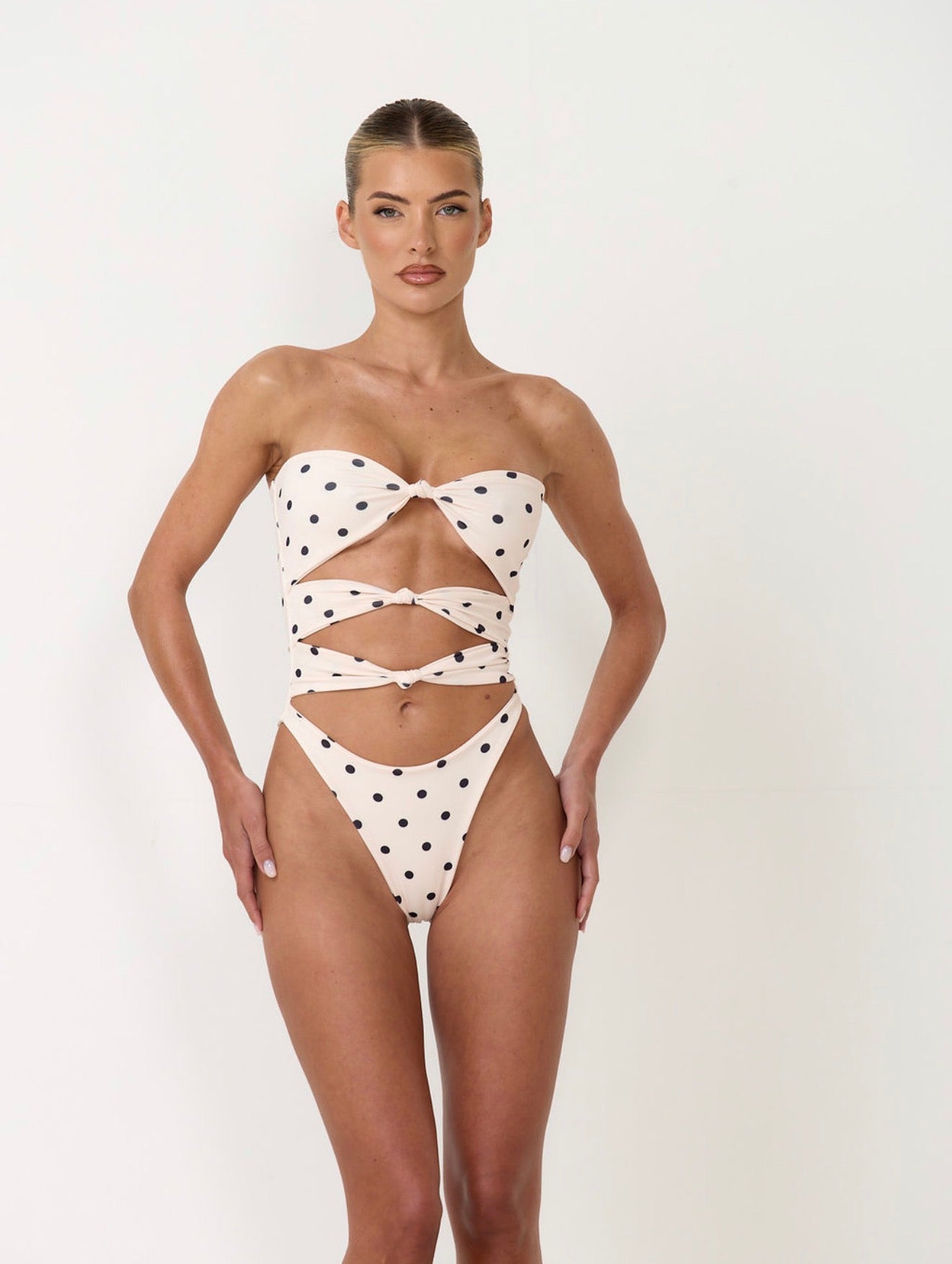 The knot swimsuit - polka dot