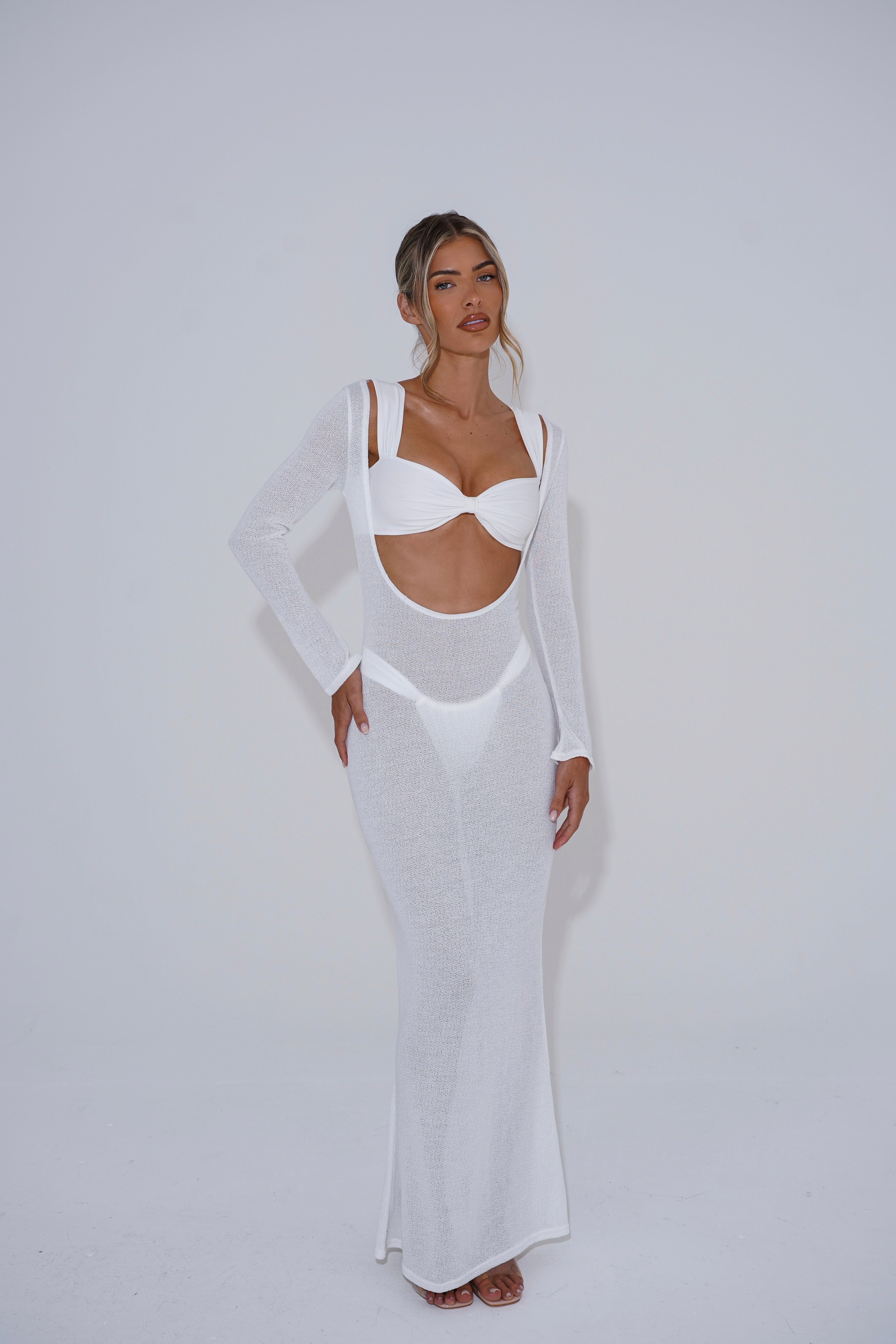 The knitted scoop dress - white