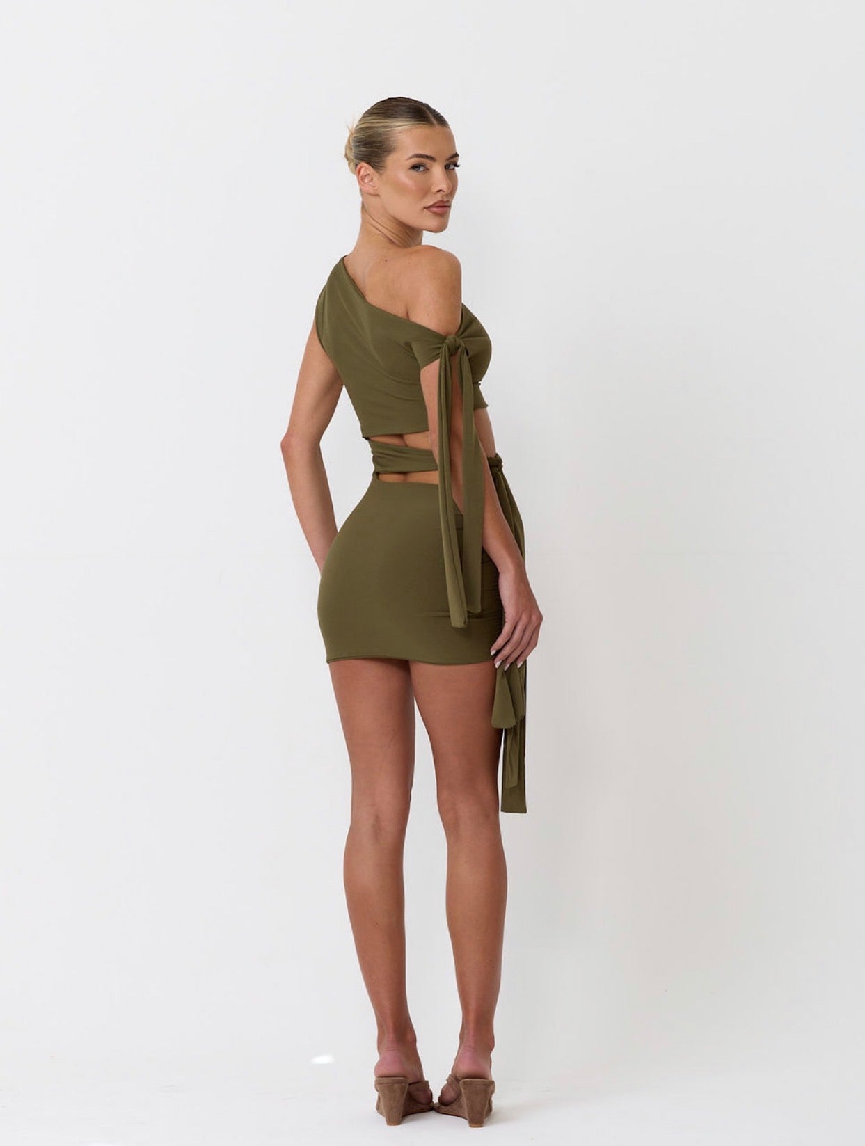 The tie side mini - khaki