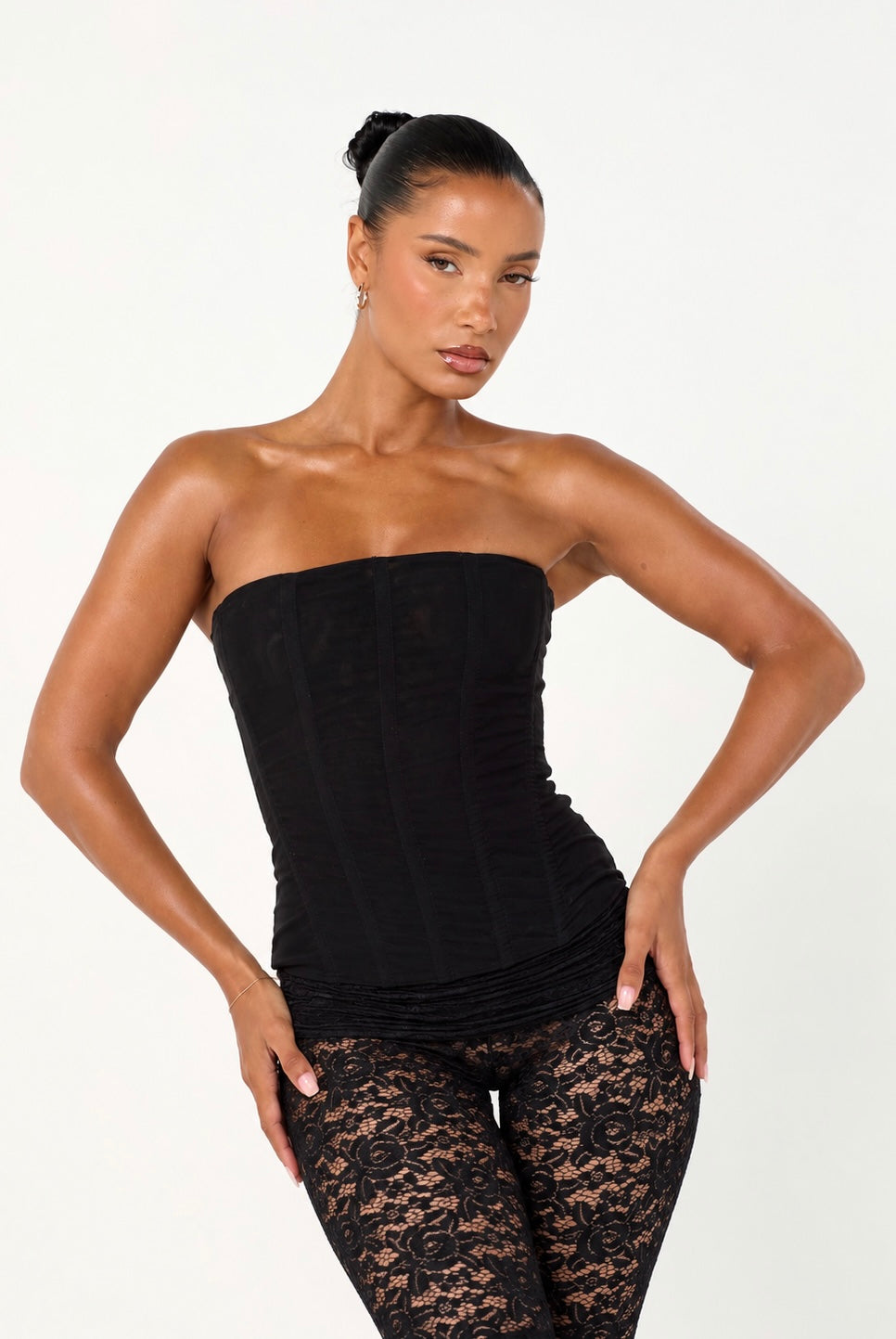 The fold over lace capri - midnight black [pre-order]