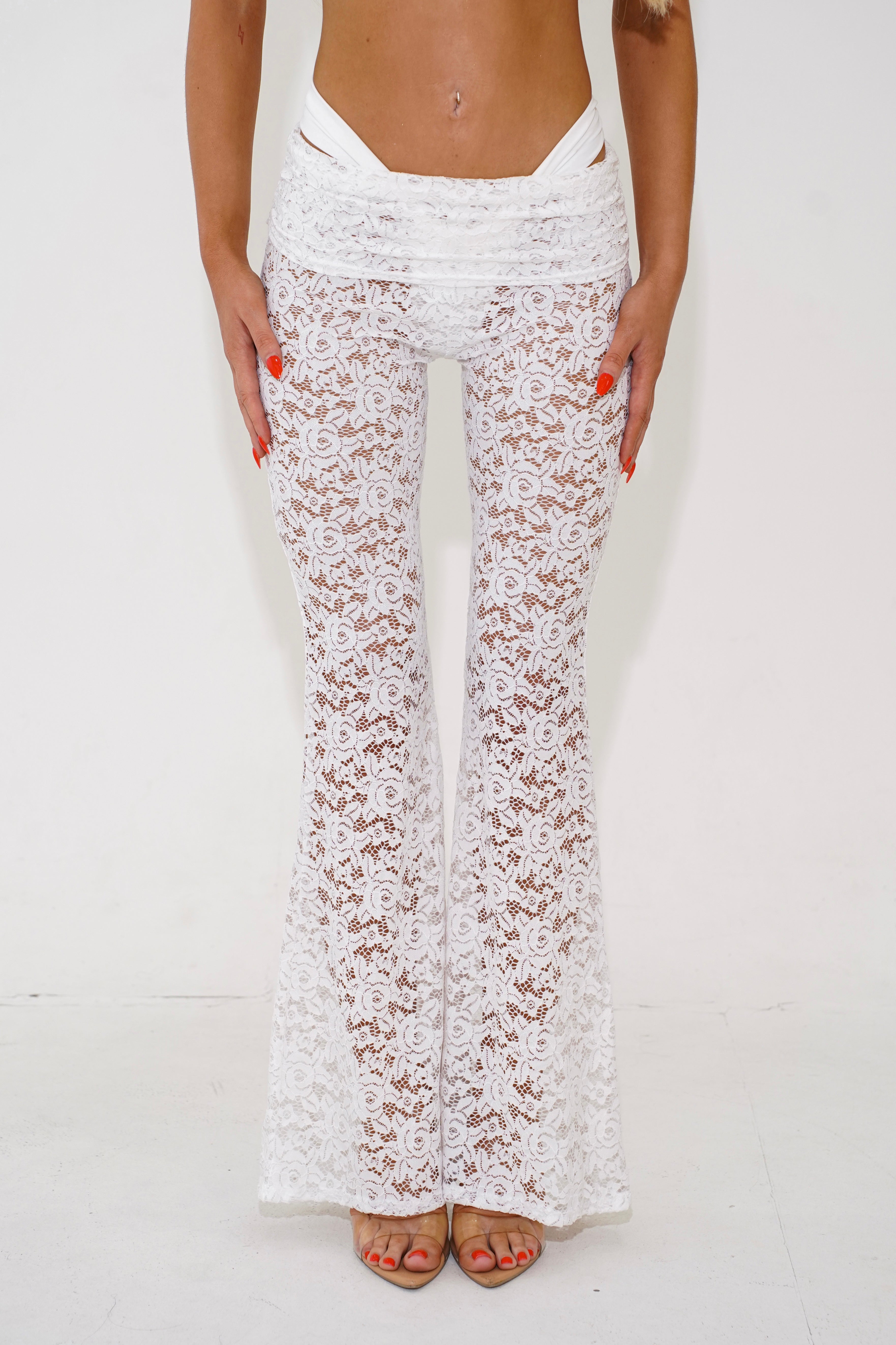 The fold over lace trousers - white